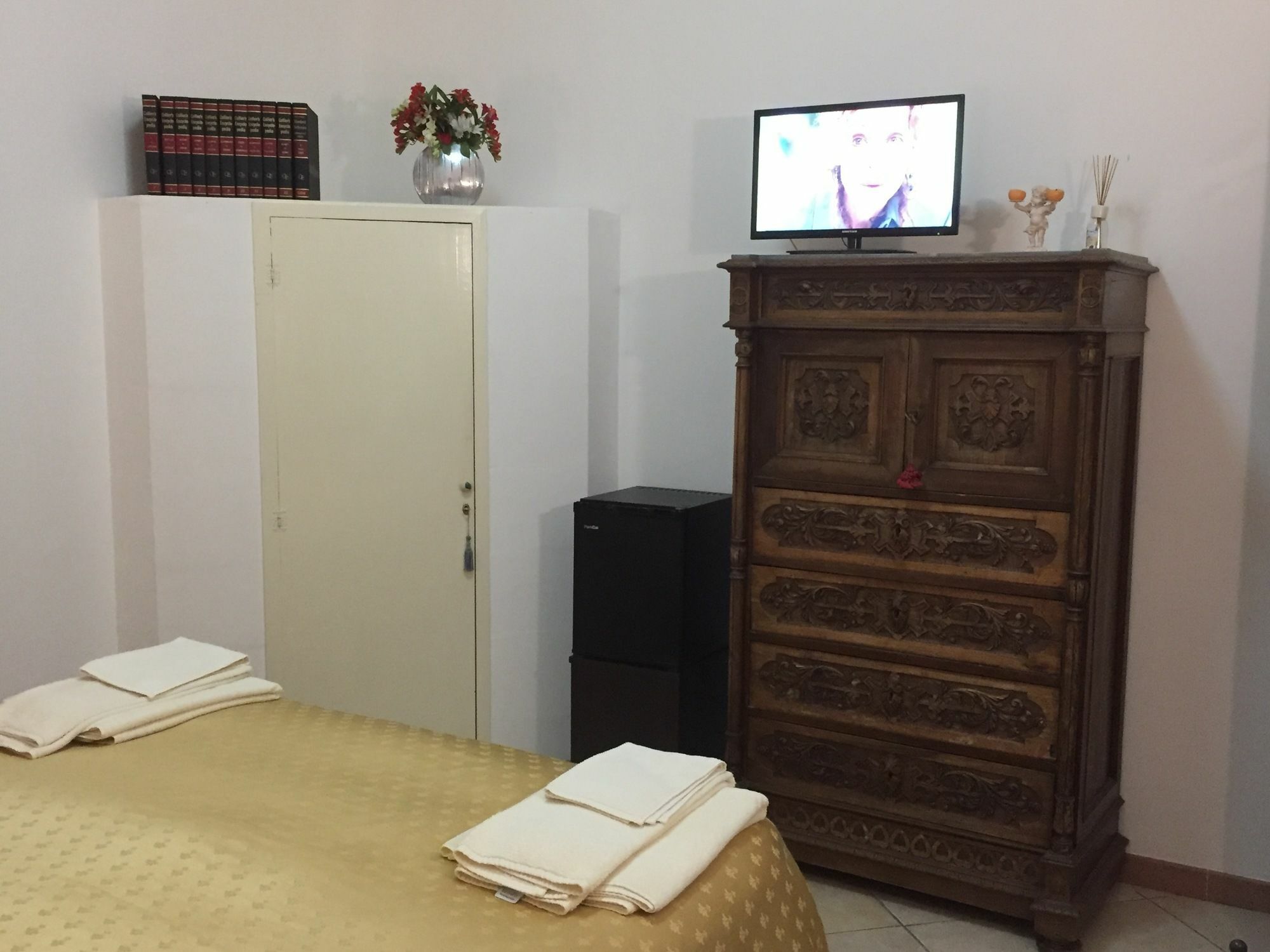 La Residenza Dei Nobili Bed & Breakfast Catanzaro Eksteriør bilde